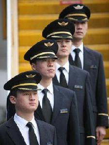 空中安全員 空中安全員