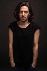 是愛非友[電影]