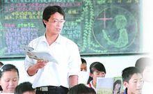 徐其軍與學生在課堂上