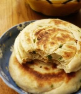 蔥花芝麻發麵餅 蔥花芝麻發麵餅