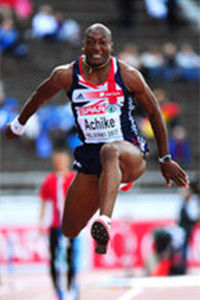 拉里·阿基克 拉里·阿基克