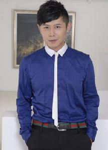 山東衛視《愛情來敲門》主持人大冰