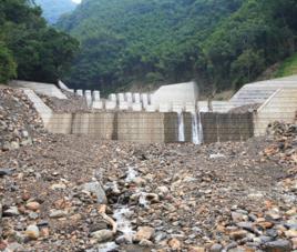 漿砌石攔沙壩 漿砌石攔沙壩