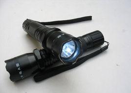 警用手電