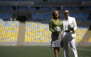 《We Are One》 《We Are One》