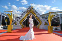 第十四屆長春電影節主持人郭瑋紅毯工作花絮