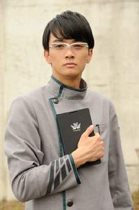 內海成彰 內海成彰