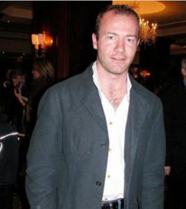 S·祖贊臣 S·祖贊臣