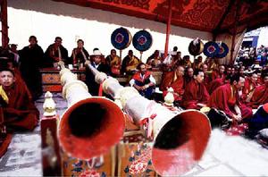 拉卜楞寺佛殿音樂道得爾 拉卜楞寺佛殿音樂道得爾