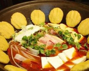 鐵鍋燉魚 鐵鍋燉魚