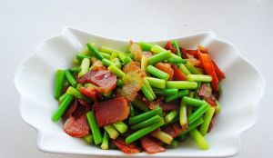 蒜薹臘肉 蒜薹臘肉