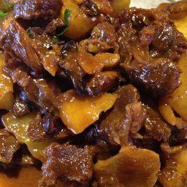 柱候醬燜牛腩蘿蔔 柱候醬燜牛腩蘿蔔