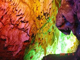 城隍龍泉岩 城隍龍泉岩