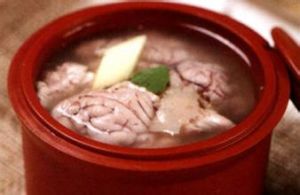 豬腦燉枸杞 豬腦燉枸杞