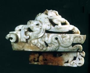 玉螭紋劍首 玉螭紋劍首