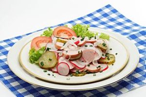 香腸薯塊沙拉 香腸薯塊沙拉