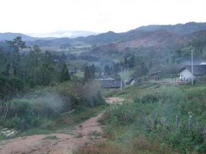 火石溝村 火石溝村