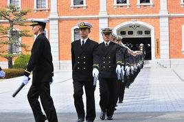 日本海上自衛隊幹部候補生學校 日本海上自衛隊幹部候補生學校