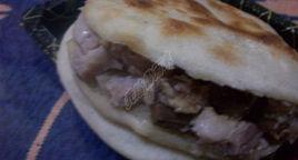 臘汁肉夾白吉饃 臘汁肉夾白吉饃