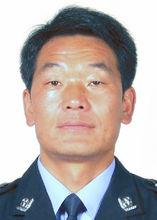 伊犁州公安局禁毒處緝毒偵查員薛偉