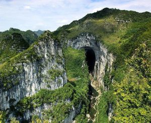 燕子洞[貴州省黔南布依族苗族自治州貴定縣]