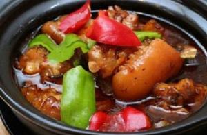 黃燜牛胸肉 黃燜牛胸肉