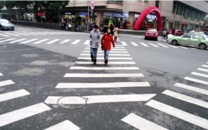 對角線人行道 對角線人行道