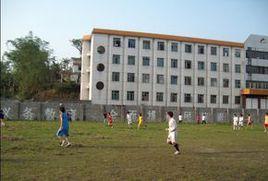 環江二中 環江二中