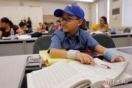 摩西·凱·卡夫林 摩西·凱·卡夫林