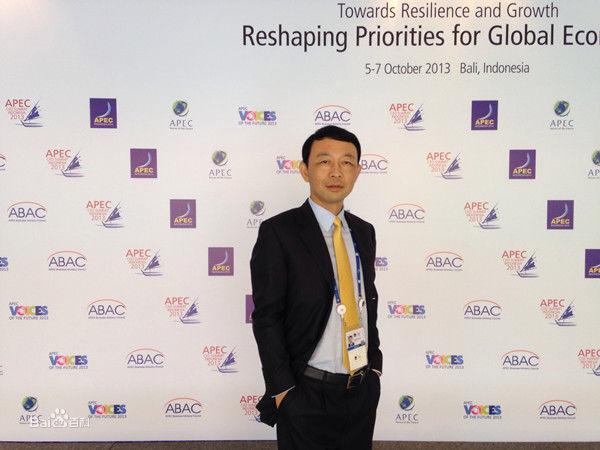 長河實業董事長高鴻鵬