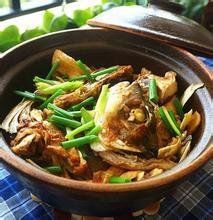 支竹魚頭煲 支竹魚頭煲