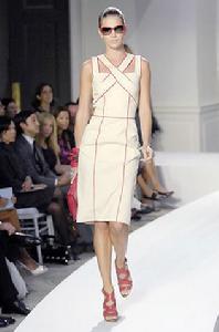 奧斯卡·德拉倫塔