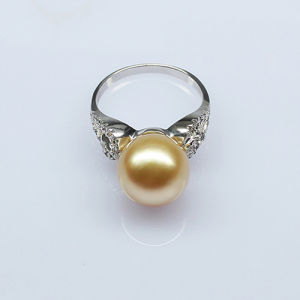 珍珠戒指 珍珠戒指