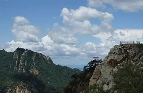 中國這17座山,你應該去走一走!