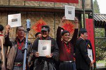 西鮑鄉攝影作品《送農機下鄉》