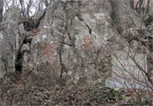 玉蟹泉摩崖石刻 玉蟹泉摩崖石刻