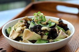 黃瓜炒雞片 黃瓜炒雞片