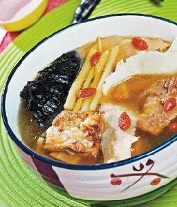 沙參豬骨湯 沙參豬骨湯