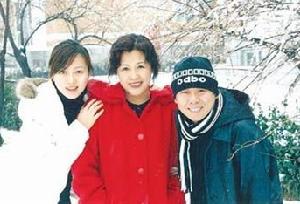 楊雲[潘長江妻子]