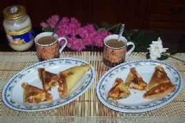 三角形熱辣沙丁魚麵包