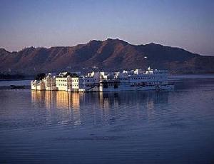 默哈訥迪河 默哈訥迪河