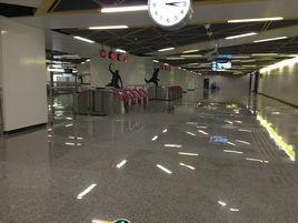 省體育館站 省體育館站