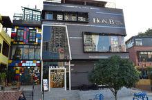 HON.B店面形象