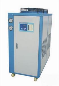 風冷冷凍機