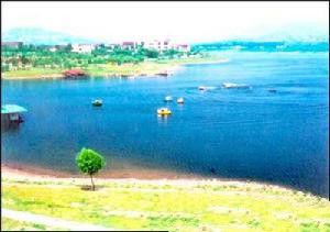 塞外蟠龍湖旅遊風景區