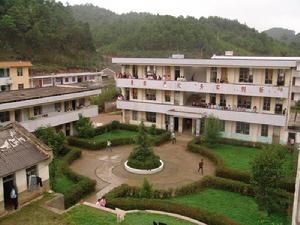 馬德里康普頓斯大學 馬德里康普頓斯大學