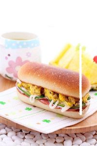 蛋香培根堡 蛋香培根堡