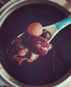 紅豆蓮子紅棗湯 紅豆蓮子紅棗湯