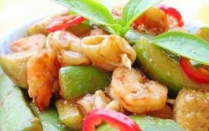 水瓜鮮蝦煮魚膘 水瓜鮮蝦煮魚膘