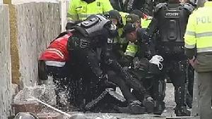 2&middot;19哥倫比亞鬥牛場爆炸事件